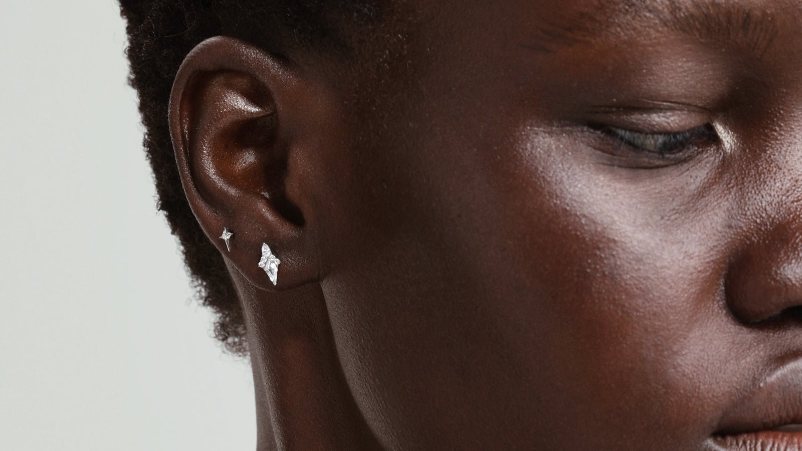 Best Jewelry Materials During Piercing Healing Period - Kosinerjewelry
