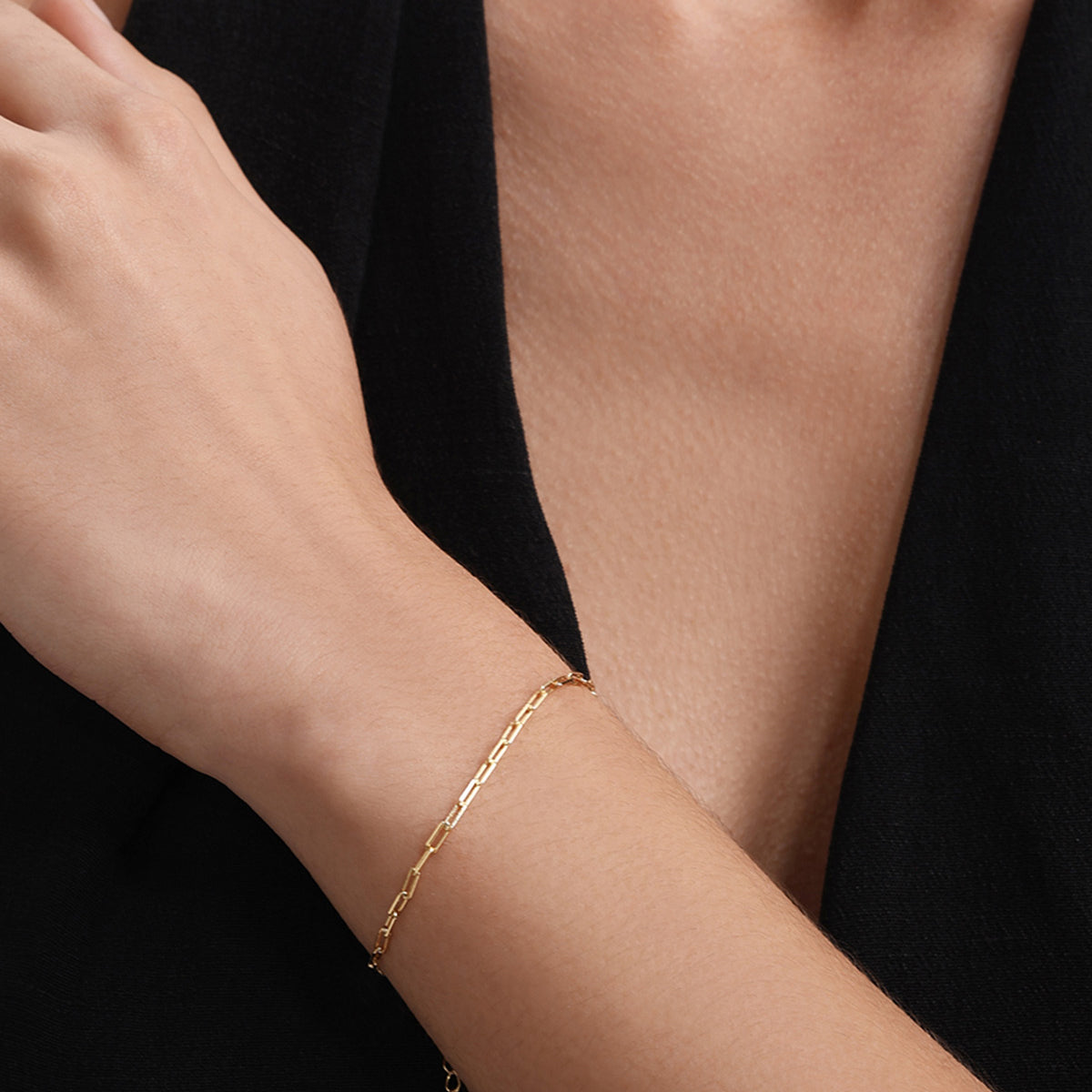 KOSINER 18K Gold Vermeil Boyfriend Chain Bracelet, Dainty Thin Paperclip Link Adjustable Bracelet for Women, Minimal Stackable Gold Chain Jewelry