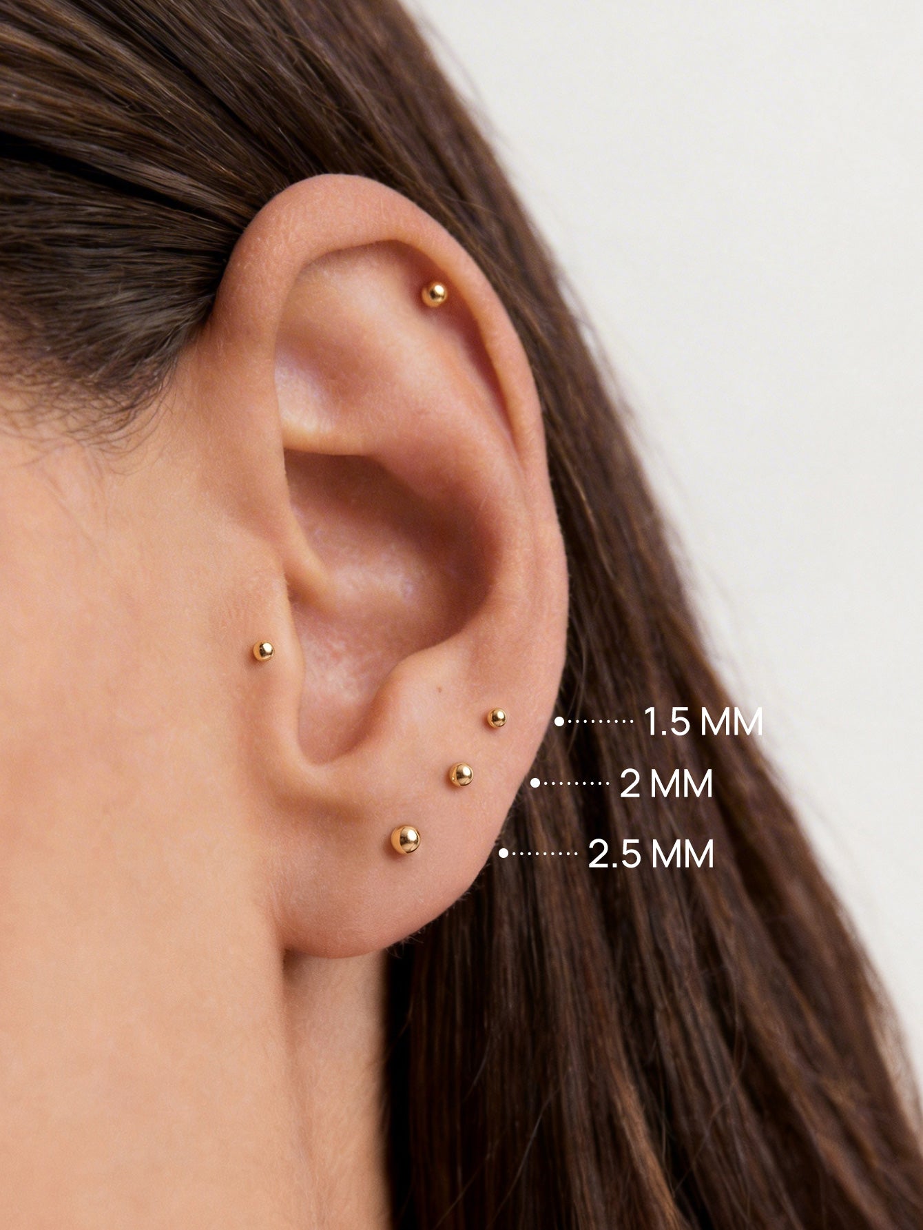 Piercing para oreja con cuentas redondas clásicas de oro macizo de 14 quilates