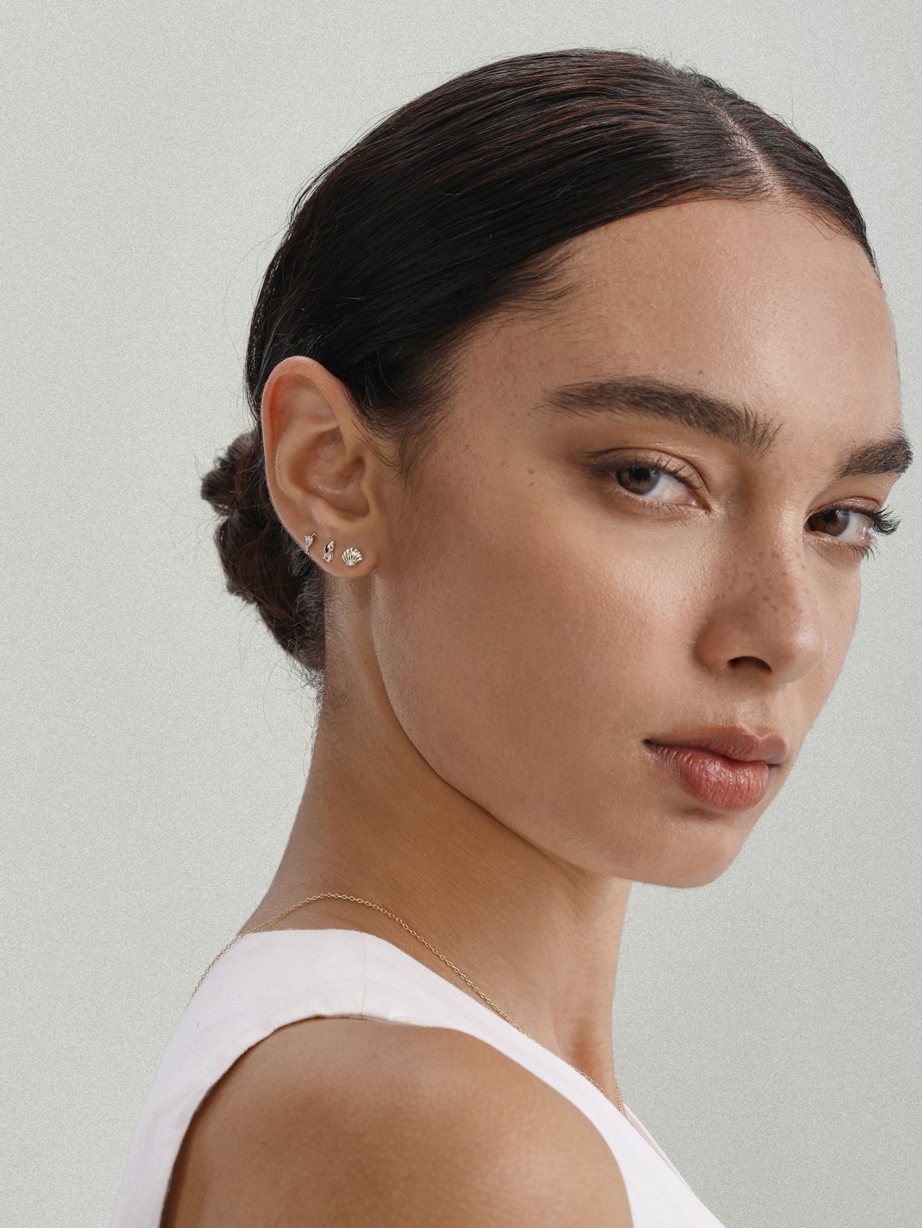 Verre à vin Seaspritz CZ en or massif 14 carats à dos plat