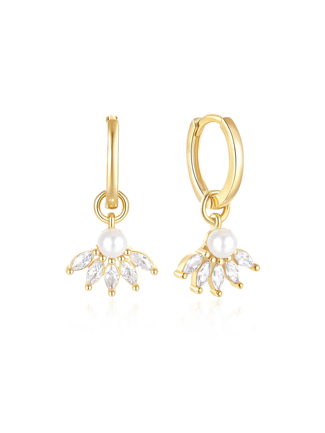Orecchini A Fiore In Argento 925 Placcato Oro Con Zirconia Cubica - 0,8 Cm - Confezione Regalo - Donna E Bambina