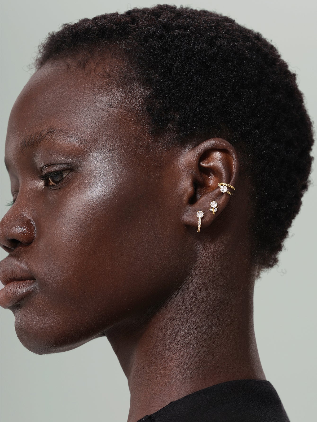 Orecchini a clip a doppio strato con zirconi lucidi in argento sterling 925