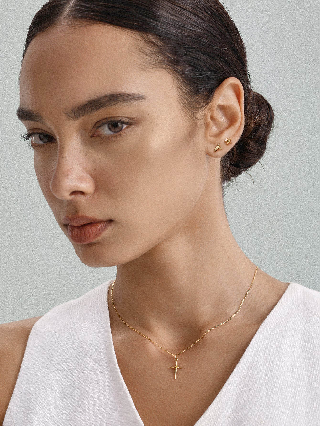 Birthstone Cross Necklace in 18k Gold Vermeil