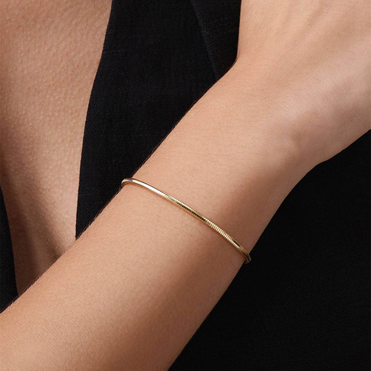 Kosiner Jewelry KOSINER 18K Gold Vermeil Classic Cobra Chain Bracelet