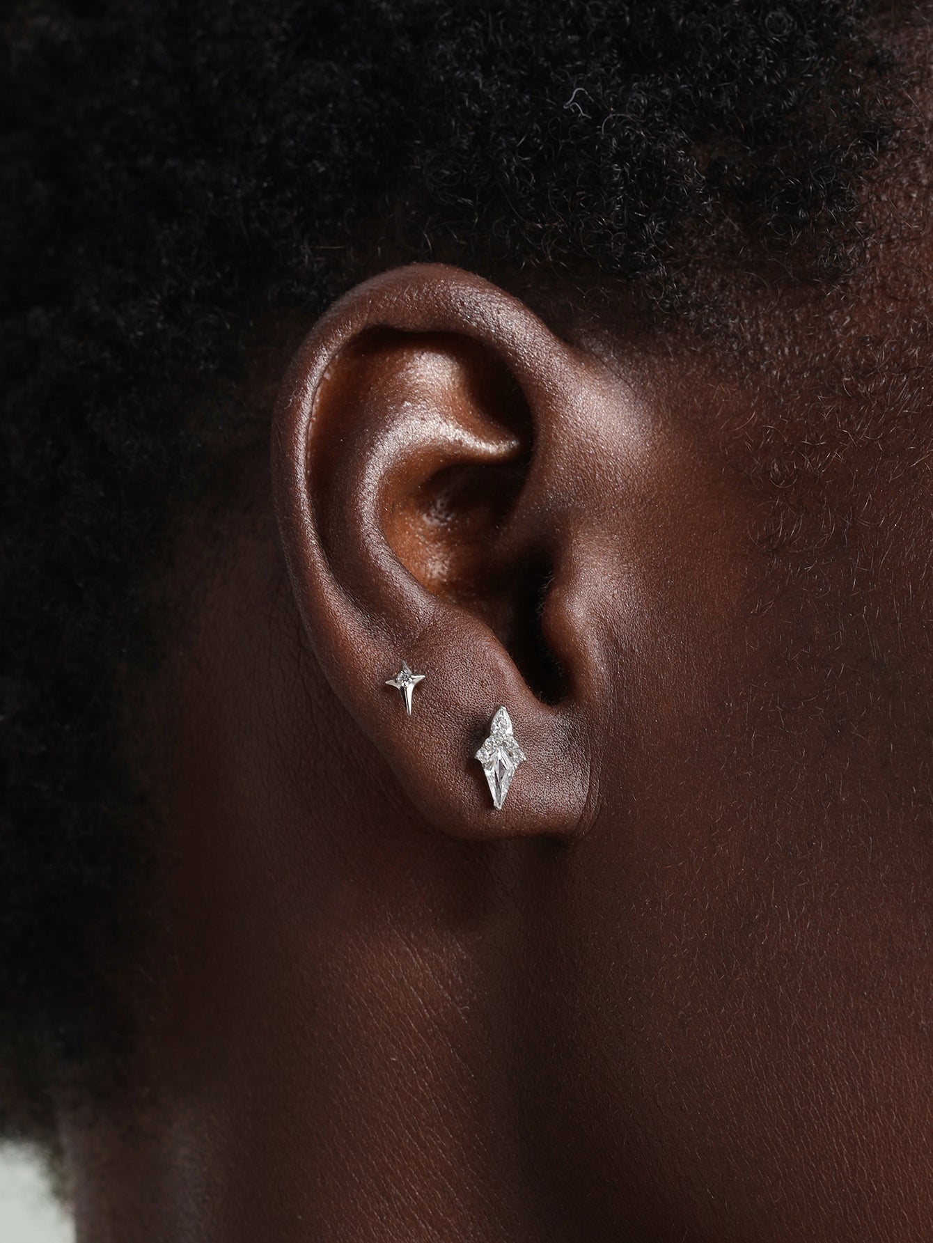 Piercing Oreja Cometa Titanio