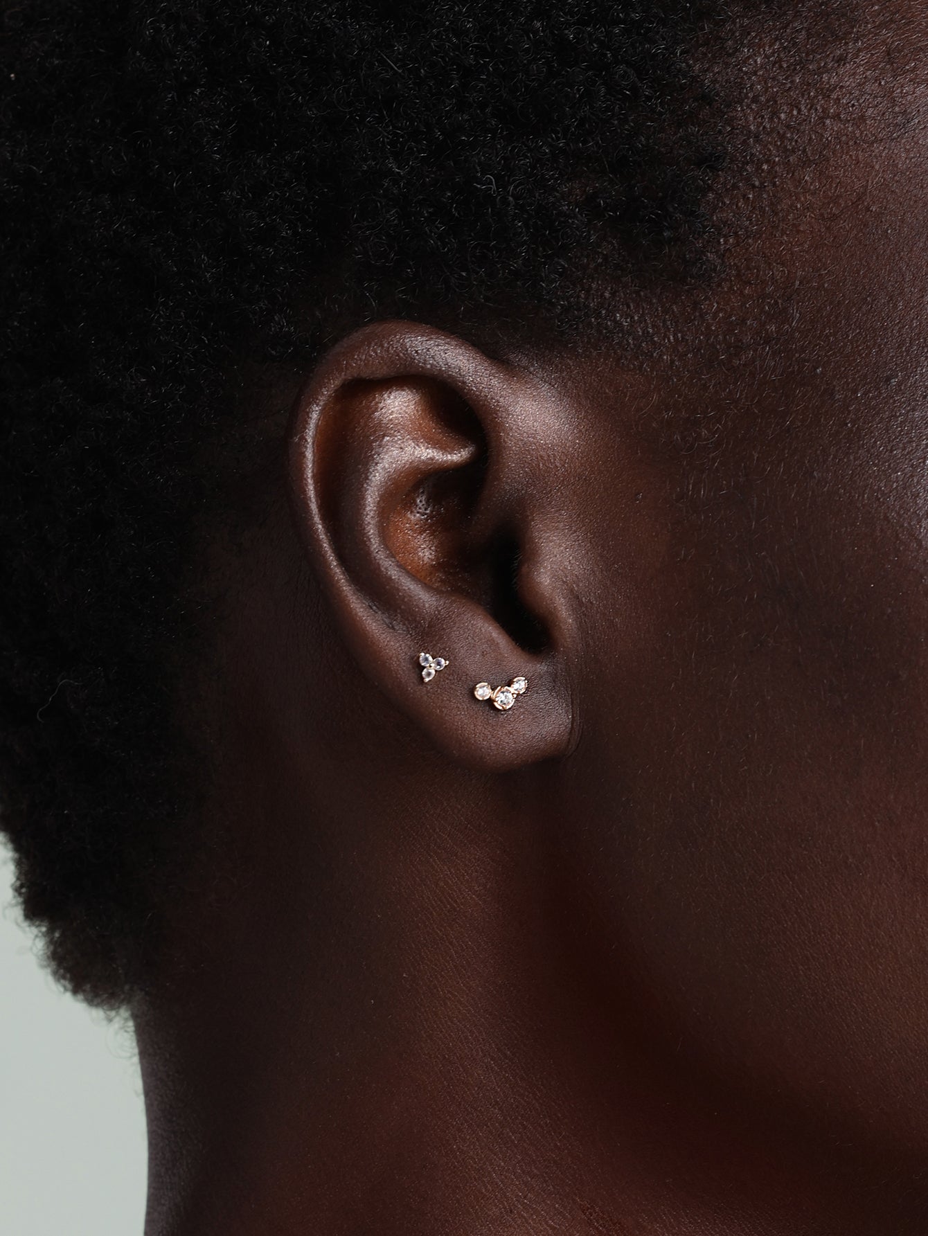 14K massief gouden Trinity glanzende geboortesteen Stud