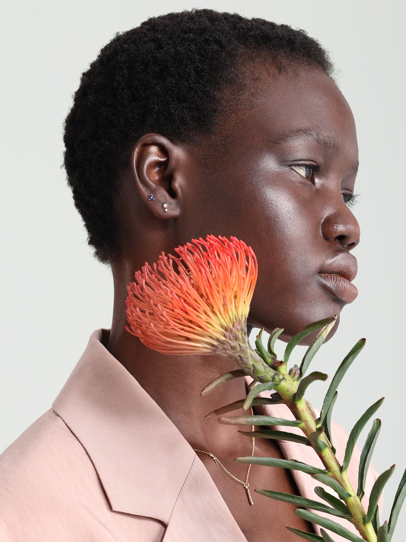 Perno portafortuna lucido della Trinità di settembre in oro massiccio 14K