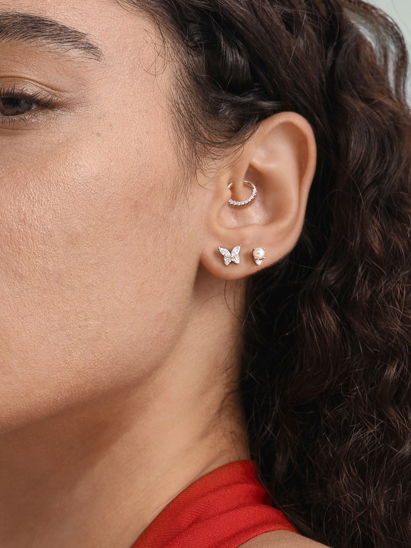 14K Solid Gold Four-Claw Pearl Zircon Ear Piercing Stud