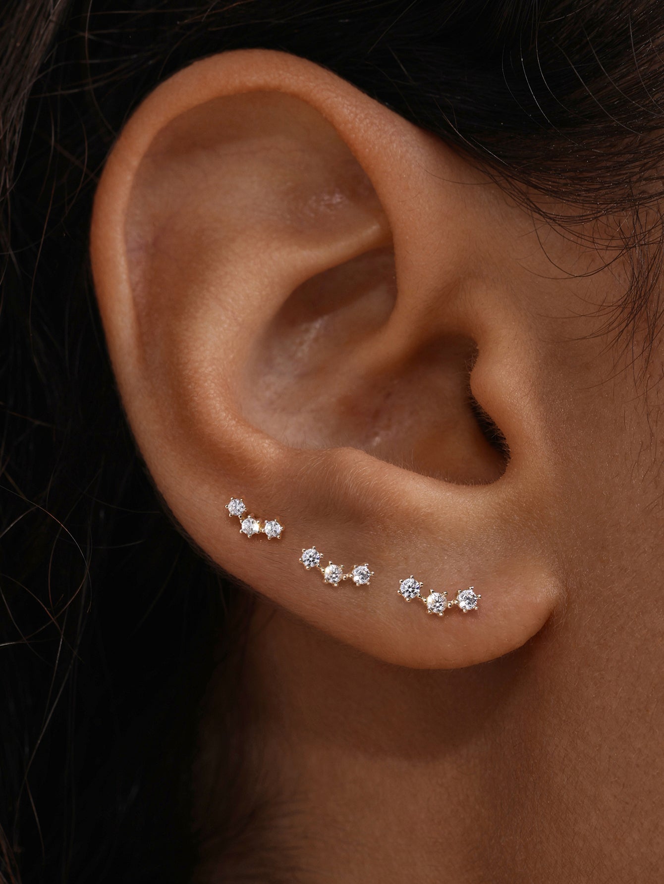 Kolczyk do przekłuwania uszu z 14-karatowego złota i cyrkonii