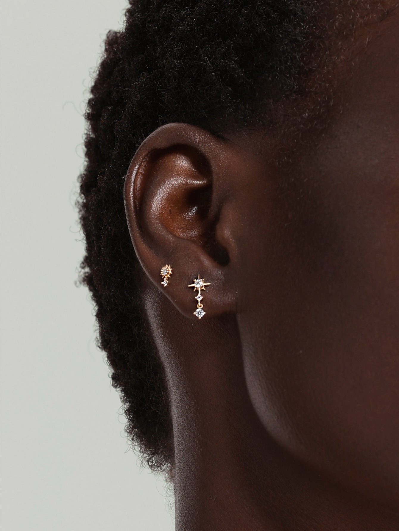 14K massief gouden zonlicht hanger oor piercing Stud