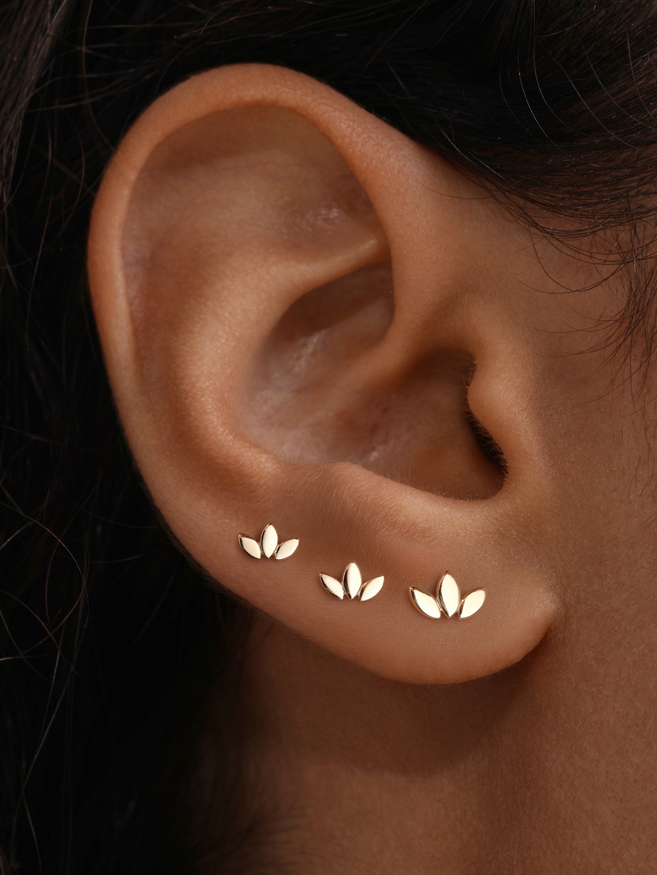 14K Solid Gold Bright Marquise Ear Piercing Stud