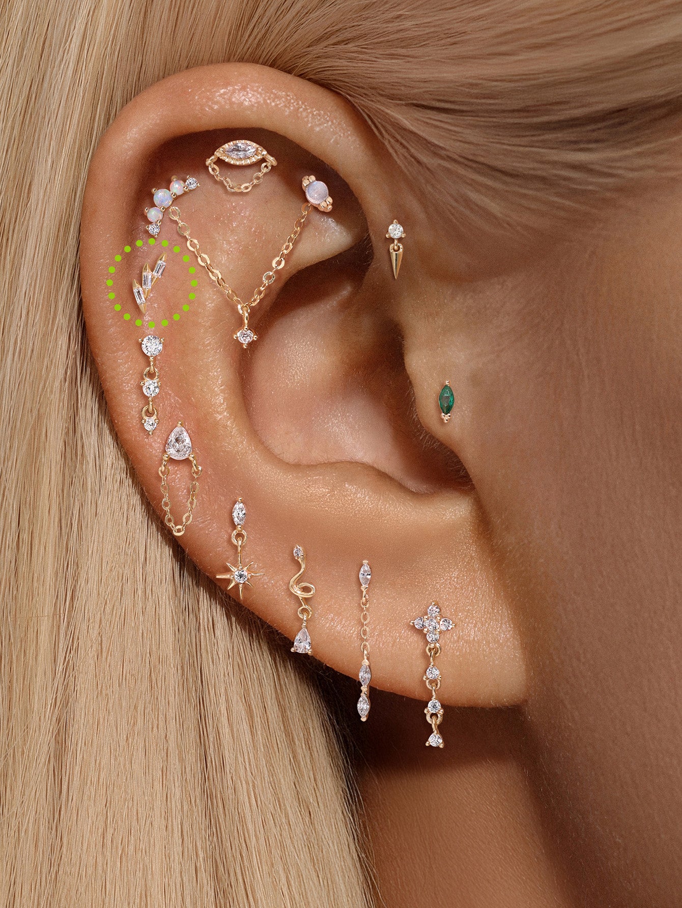 Perno per piercing all'orecchio geometrico in oro massiccio 14k