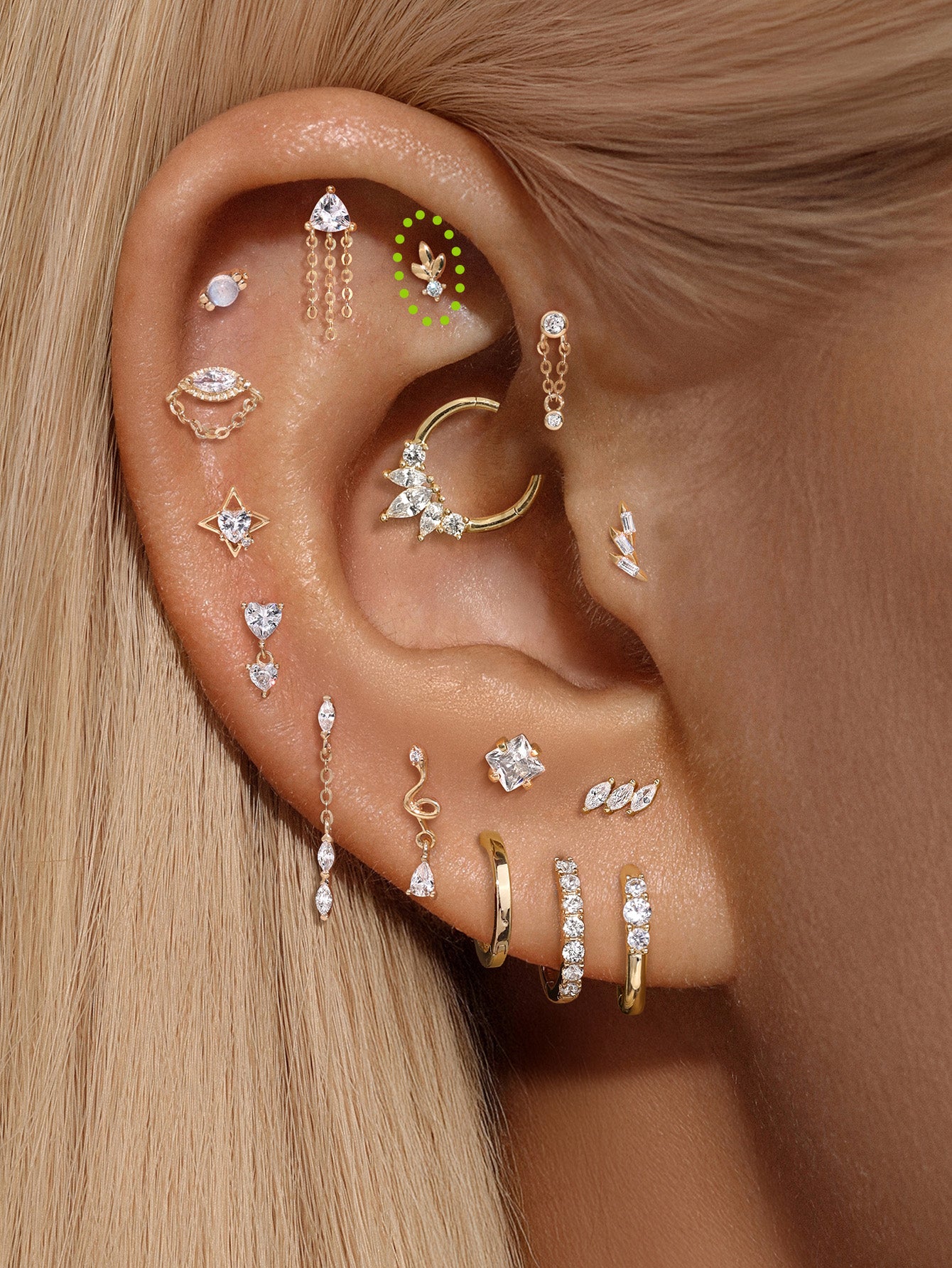 Perno per piercing all'orecchio in foglia d'oro massiccio 14k