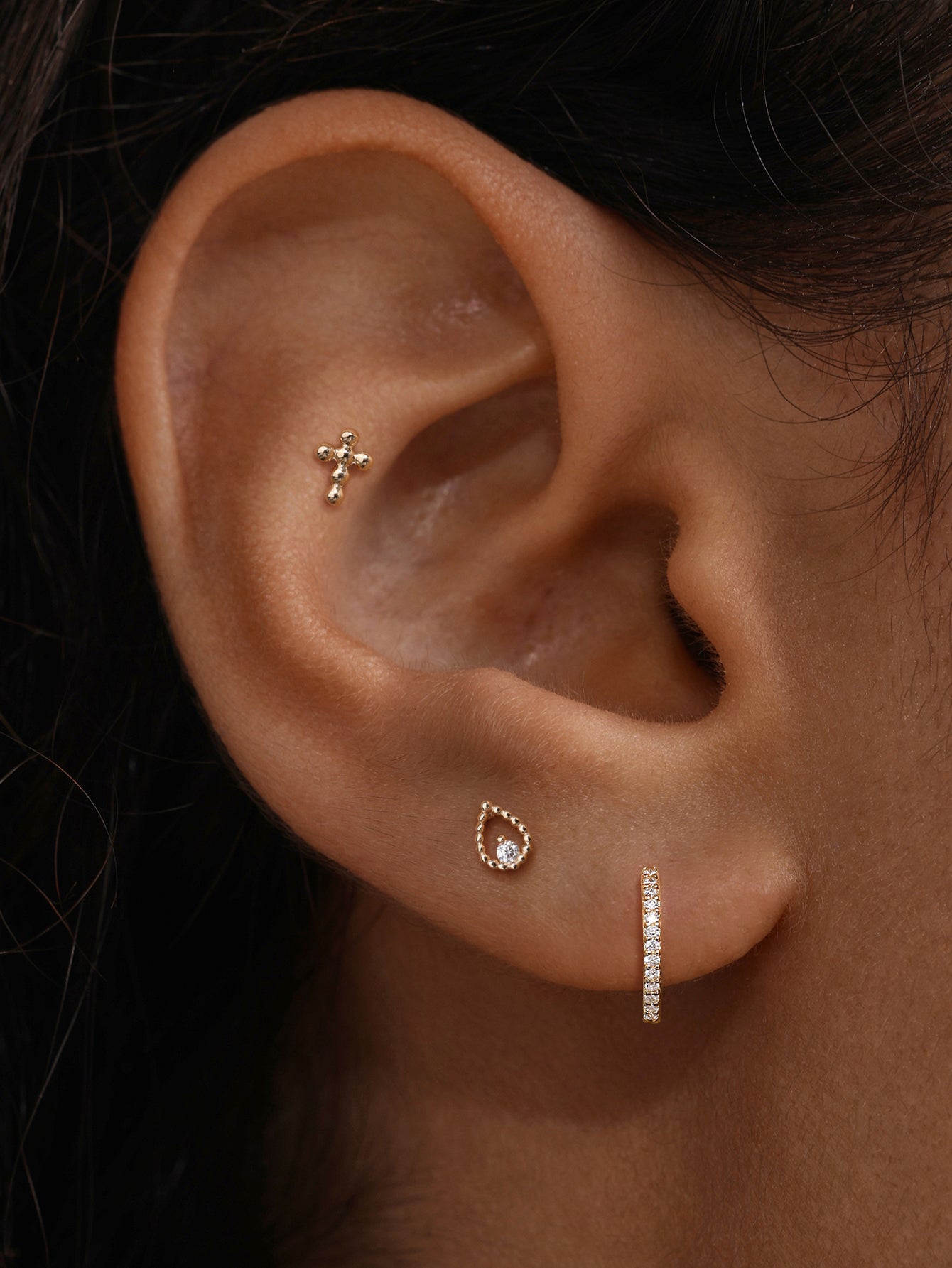 Perléa Cross Stud in 14K Solid Gold