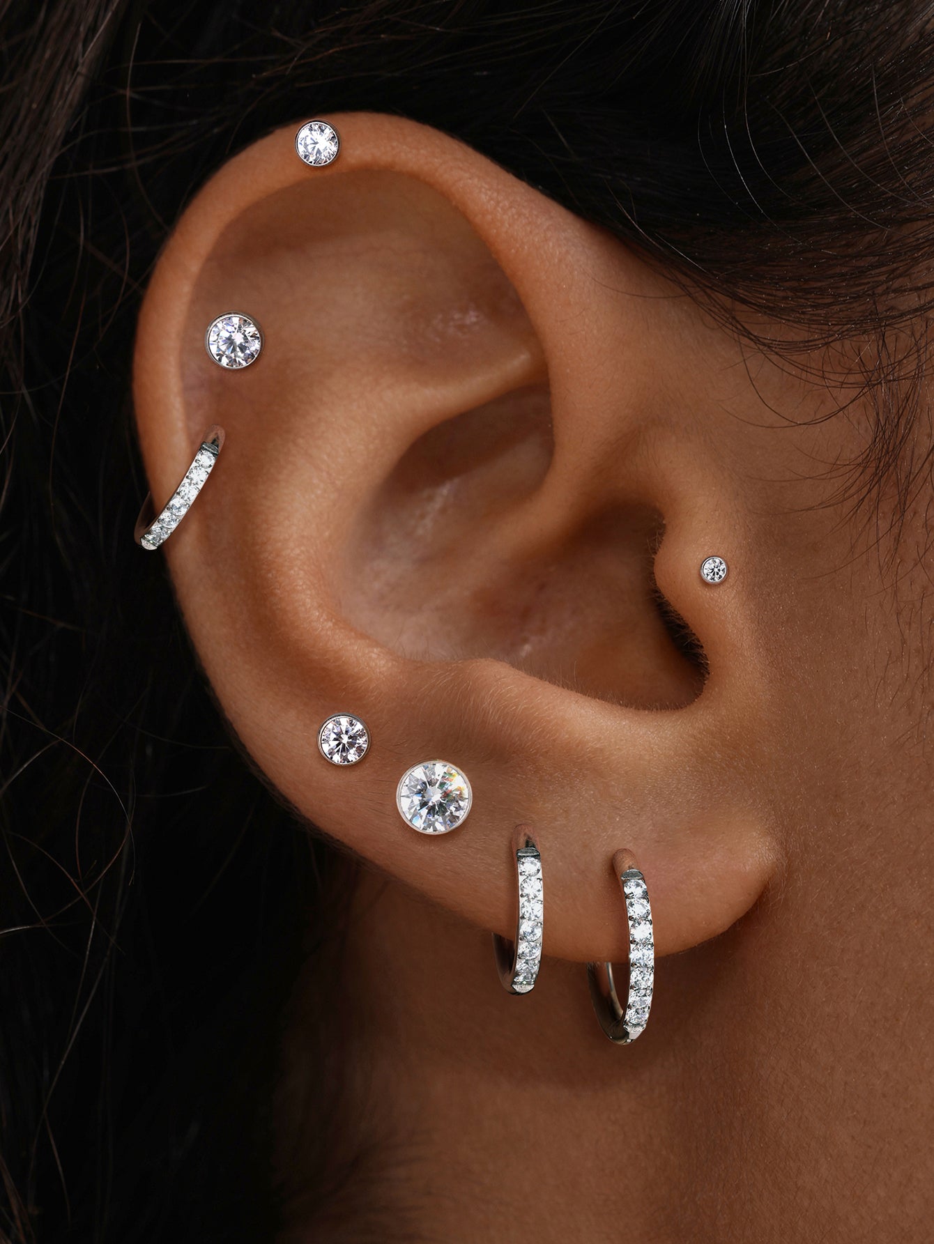 Titanium Essential CZ Flatback