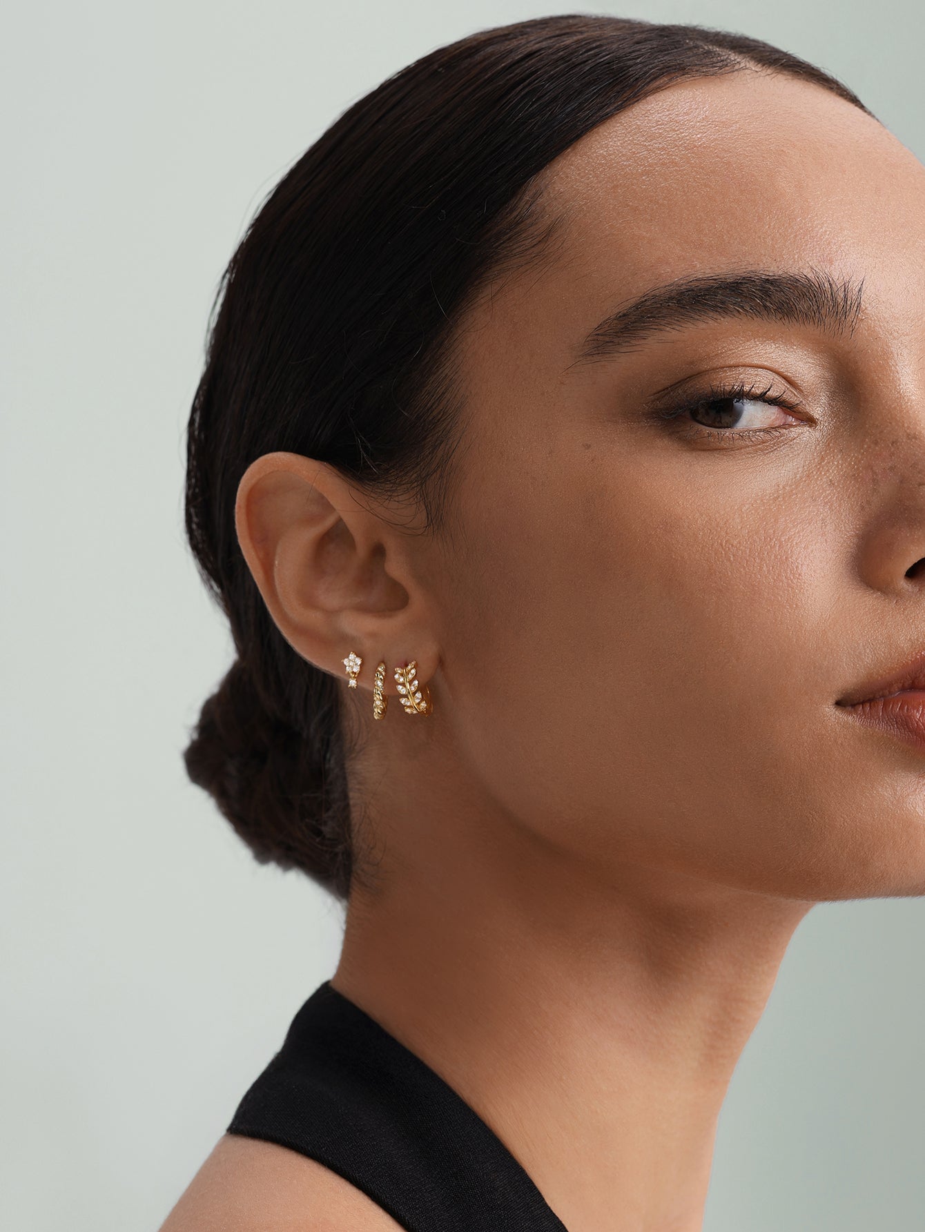 Série de boucles d'oreilles à tige en argent sterling 925 plaqué or avec gouttes de fleurs, étoile et lune