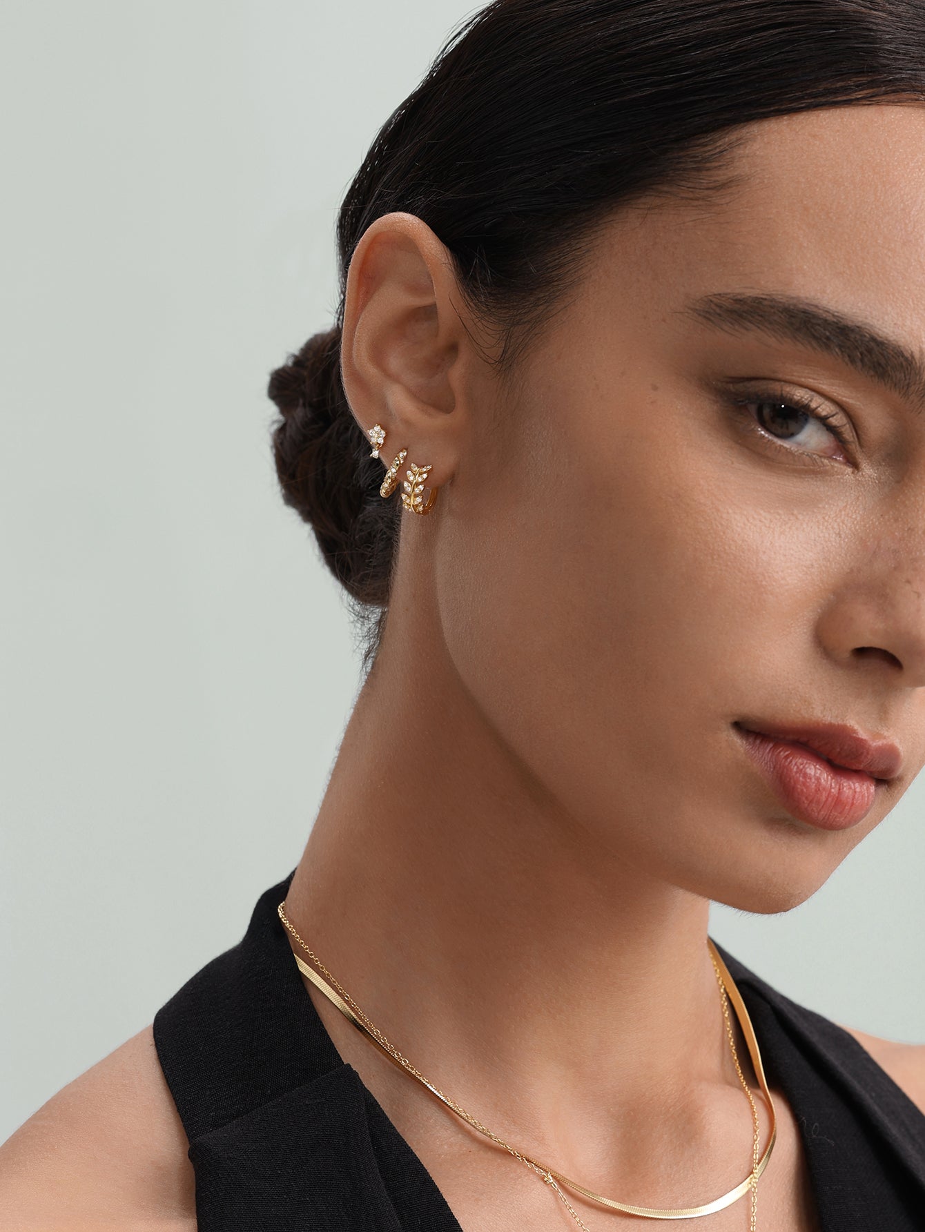 Brincos Huggie Versáteis de Zircão Clássico Simples em Prata Esterlina 925