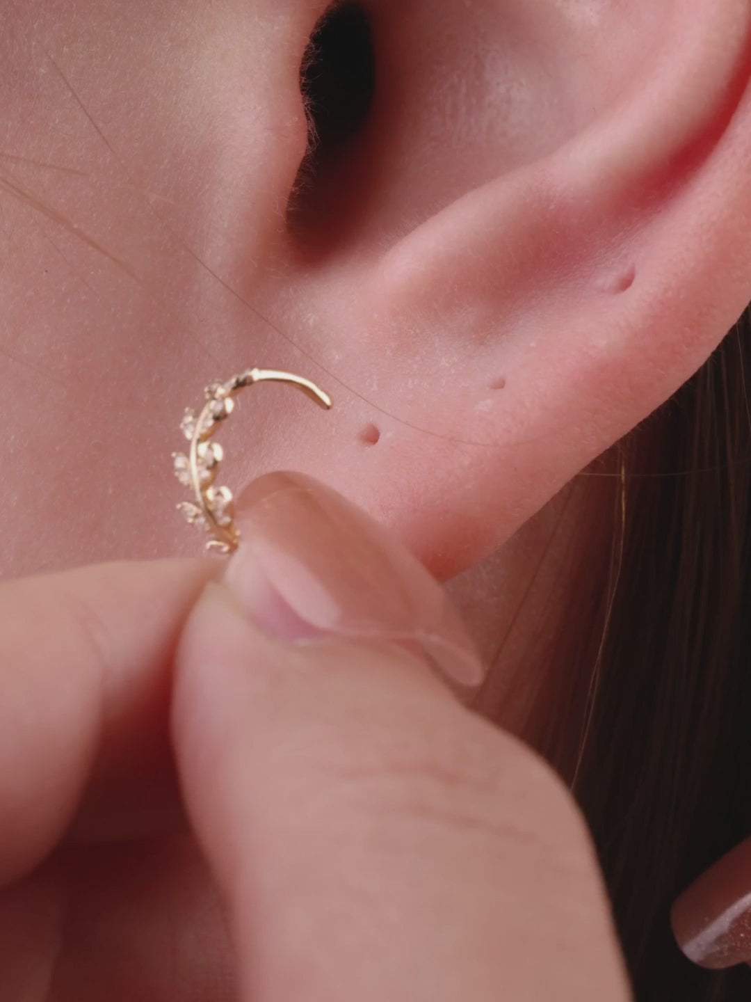 KOSINER 14K Solid Gold Glossy Flying Bee Flat Back Stud, Nickel-Free Waterproof Sleep Friendly Dainty Cartilage Piercing Jewelry for Women