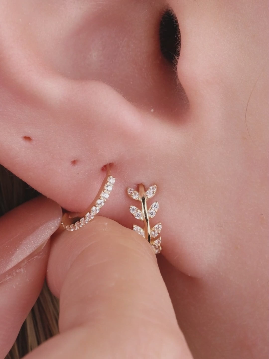 KOSINER 14K Solid Gold Floral Flat Back Stud, Hypoallergenic Cartilage Earring for Helix Piercing